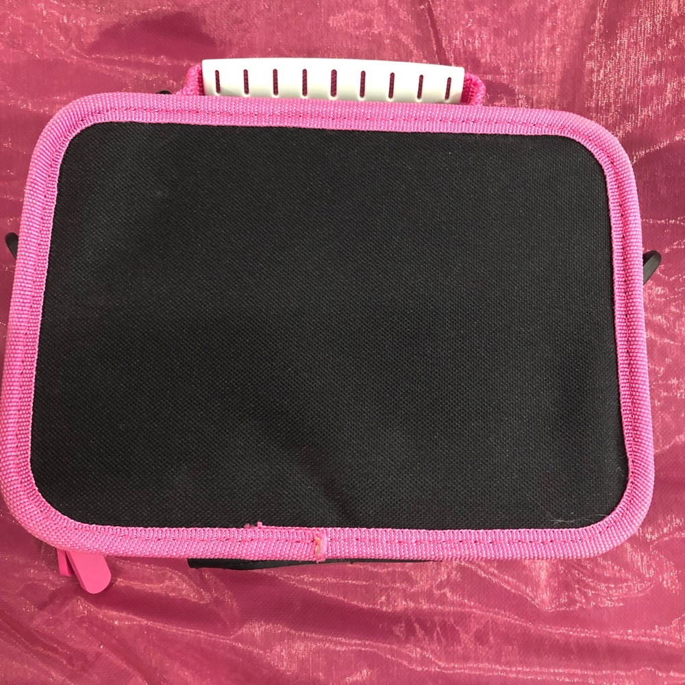 Hello Kitty case - Picture 2 of 8